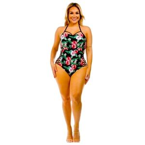Cacelin One Piece Swimsuit